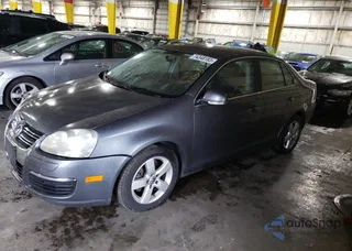 3VWRZ71K18M094353: 74348183