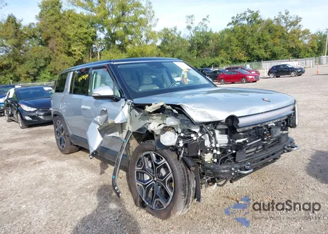 2026 Rivian R1S Dual Motor Max Pack/Performance Dual Motor Max Pack z USA, uszkodzony, nr VIN 7PDSGCBA2TN086696