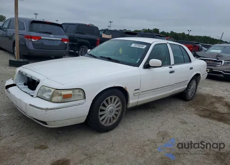 2011 Mercury Grand Marquis Ls z USA, uszkodzony, nr VIN 2MEBM7FVXBX611455