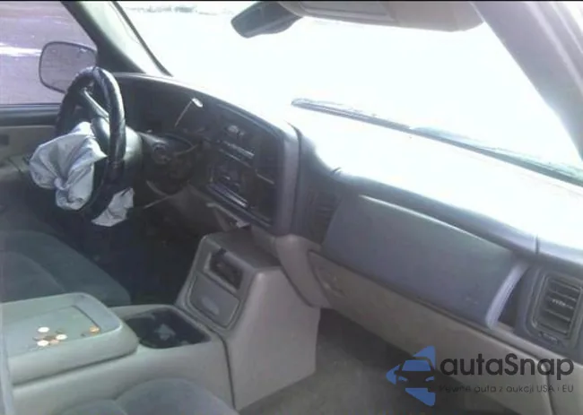 1GNEC13T3YJ210422: 11268428