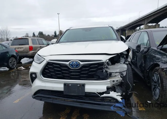 3N1CN7AP4JL820527: 40043631