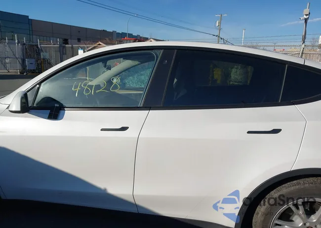 JTDKB20U777660183: 40048128