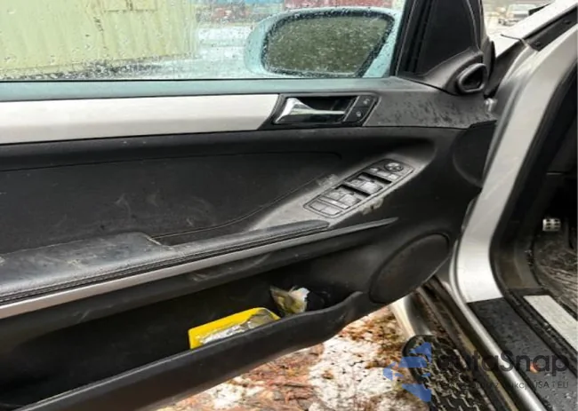 KM8JM12B35U071167: 40055002