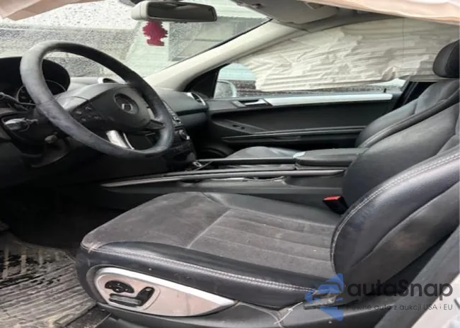 KM8JM12B35U071167: 40055002