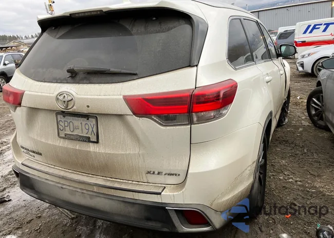 5NPEU46F16H041777: 40055600