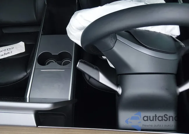 1G1BC5SM7J7125236: 40052737