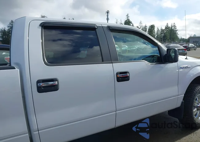 JN8AE2KP5D9068795: 40053205