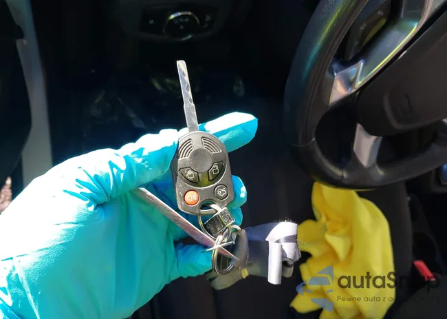 2C4RC1BG3RR129559: 40052483