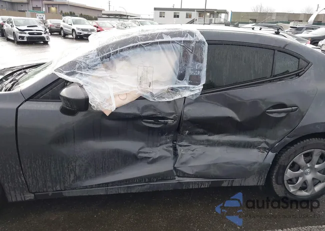 1FT7X2B68JEC21244: 40045883