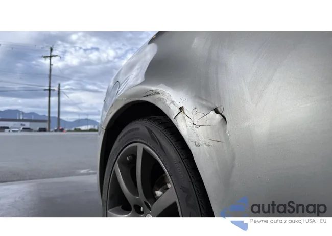 KNDMH4C71B6410039: 40056643