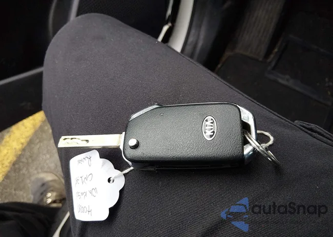 1G1ZE5ST8GF332913: 40054170