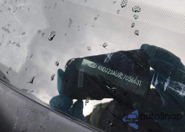 1G1ZE5ST8GF332913: 40054170