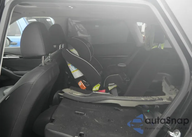 WDDGJ4HB4CF748461: 40057878