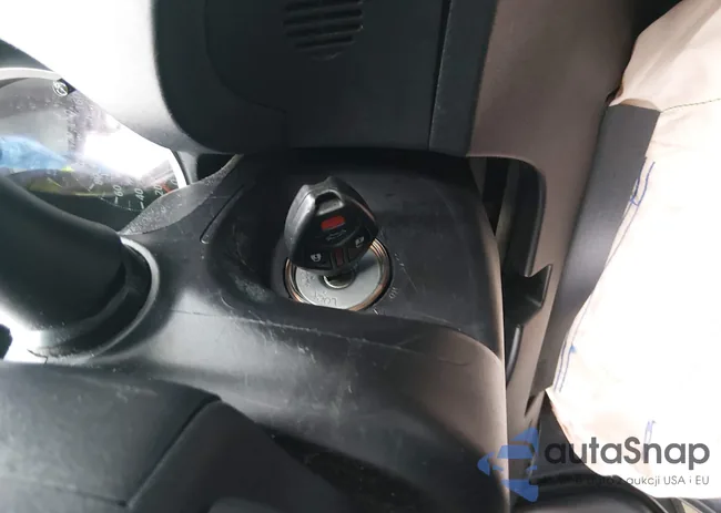 JN1CV6AR5DM750686: 40050980