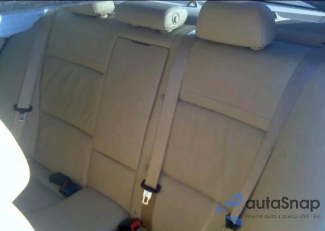 WBAPH7G54ANM53458: 12301462