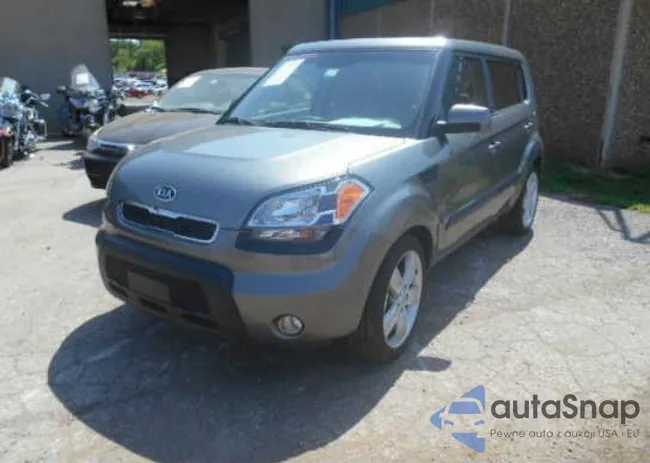 KNDJT2A28B7202943: 11676552