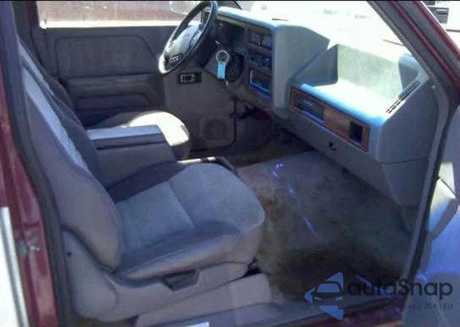 1B7GL23X5RS643665: 12015196