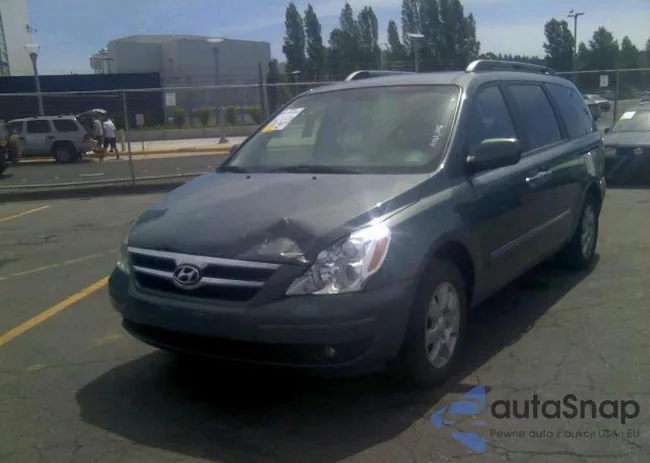 KNDMC233176018931: 13269812