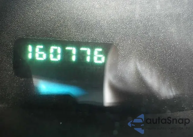 1B4HS28Y8XF663453: 13313823