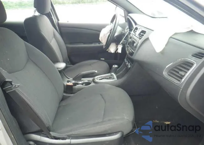 1C3CCBAB6DN640744: 12943517