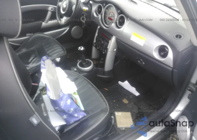 WMWRC33516TK64534: 24205439