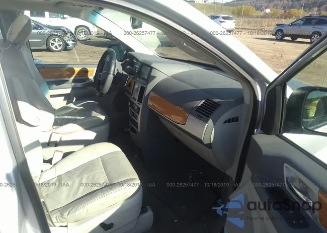 2A8HR64X28R607482: 26257477