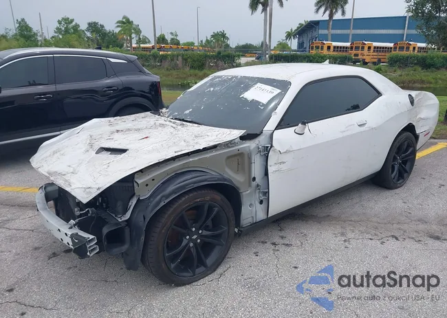 2C3CDZAG5HH651878: 27141139