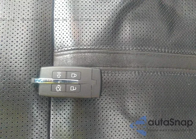 1LNHM93R89G634016: 27178287