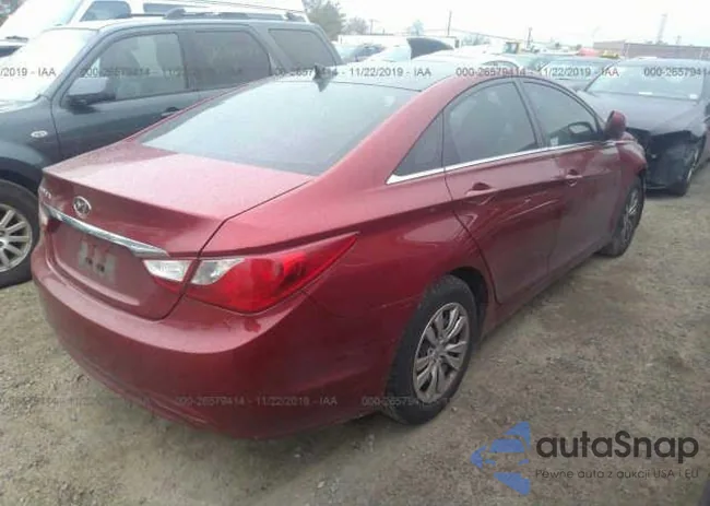 5NPEB4ACXBH156567: 27543981