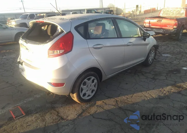 3FADP4EJ4BM186122: 29396642