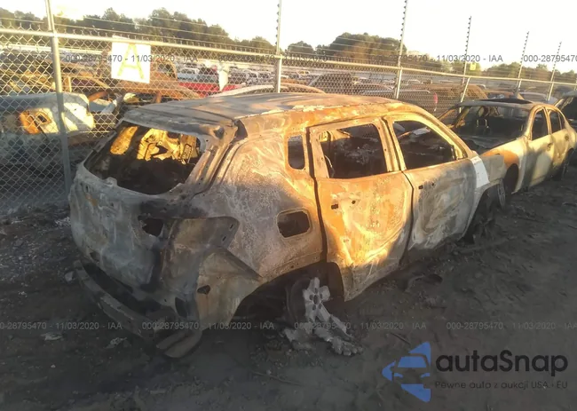 3C4NJDBB2LT116140: 28795470