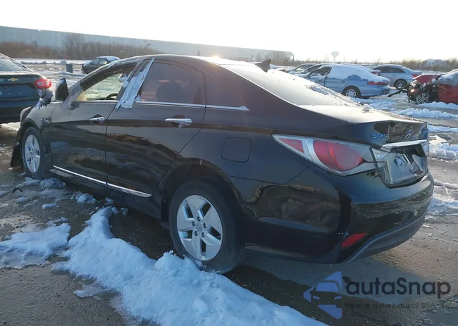 KMHEC4A45BA017214: 30144730