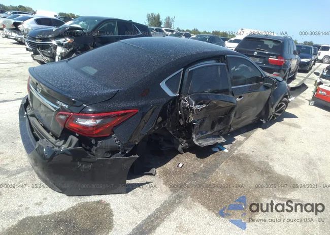 1N4BL3AP8HC151083: 30391447