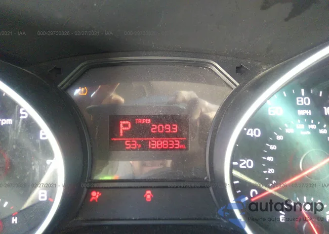 KNDMB5C16F6027688: 29720826