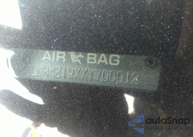 1LNHM81WXXY700012: 31091653