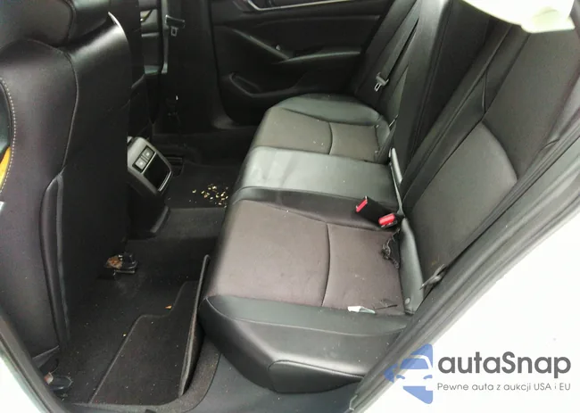 1HGCV1F32MA027837: 31400625