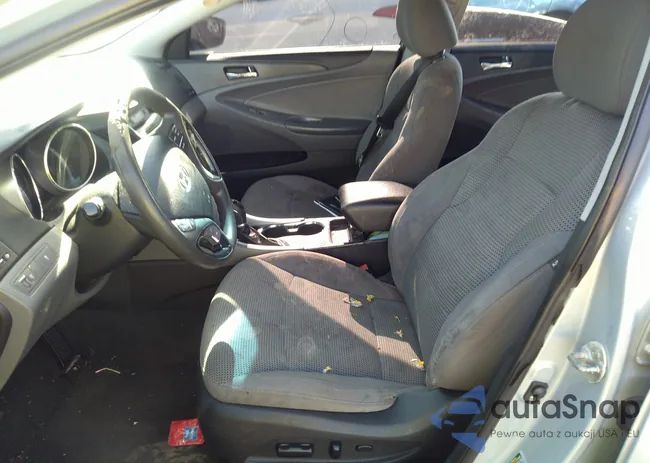 5NPEB4AC6BH073671: 31524854