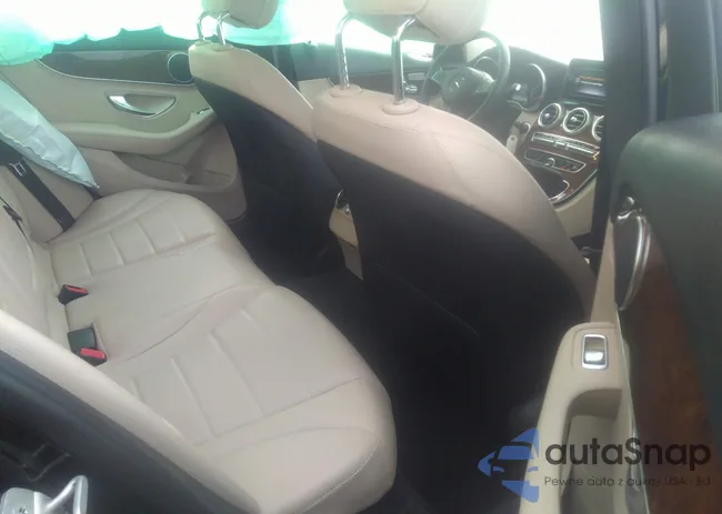 55SWF4KB9GU136975: 32023570