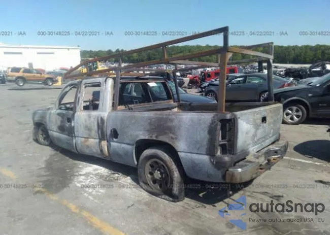 1GCEC19V16Z211407: 32083558