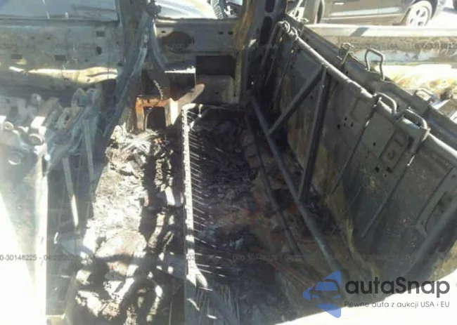 1GCEC19V16Z211407: 32083558