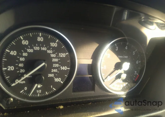 WBAVC57548NK77791: 32078875