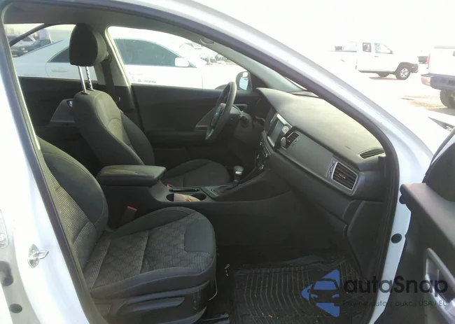 KNDCB3LCXK5258238: 32188097