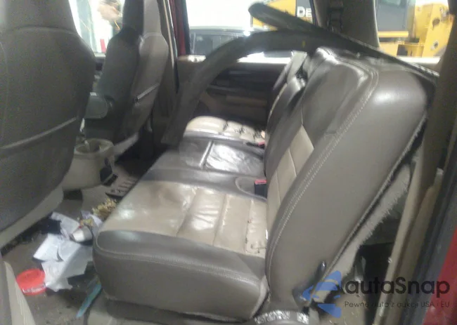 1FMSU45P24EE06439: 32197830