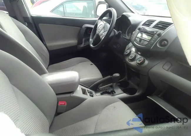 JTMBF4DV6BD042320: 32500040