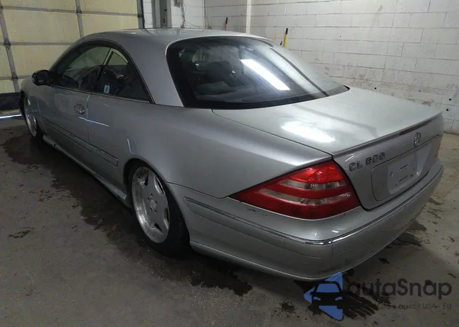 WDBPJ75J41A013852: 32981469