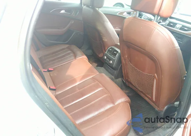 WAUHGAFC1EN037698: 32994669