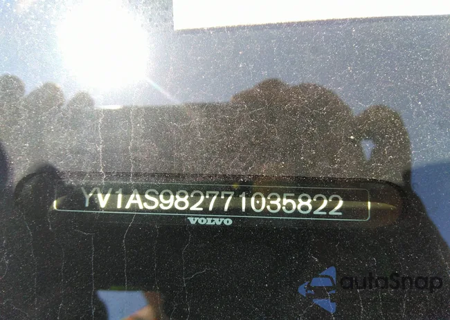 YV1AS982771035822: 33000420