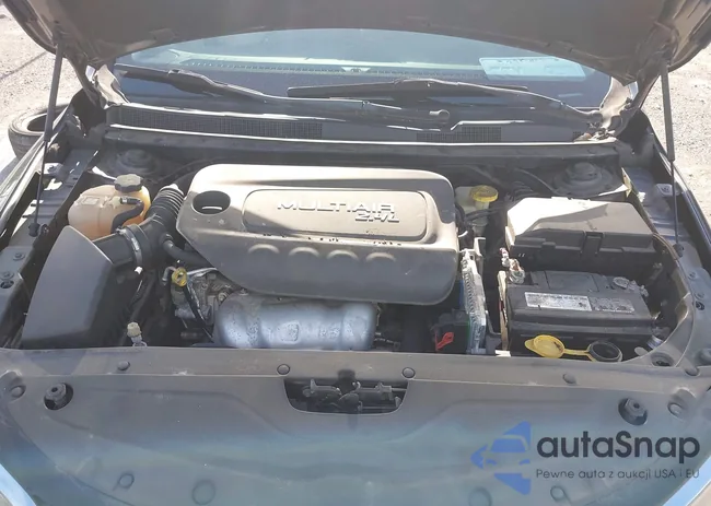 1C3CCCAB7FN534568: 33121152