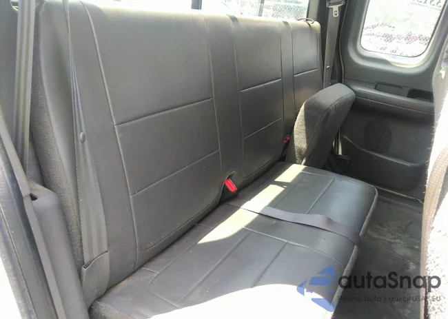 1FTRX18W21NB81883: 33139666