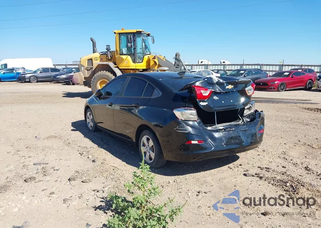 1G1BC5SM9J7180321: 33162922